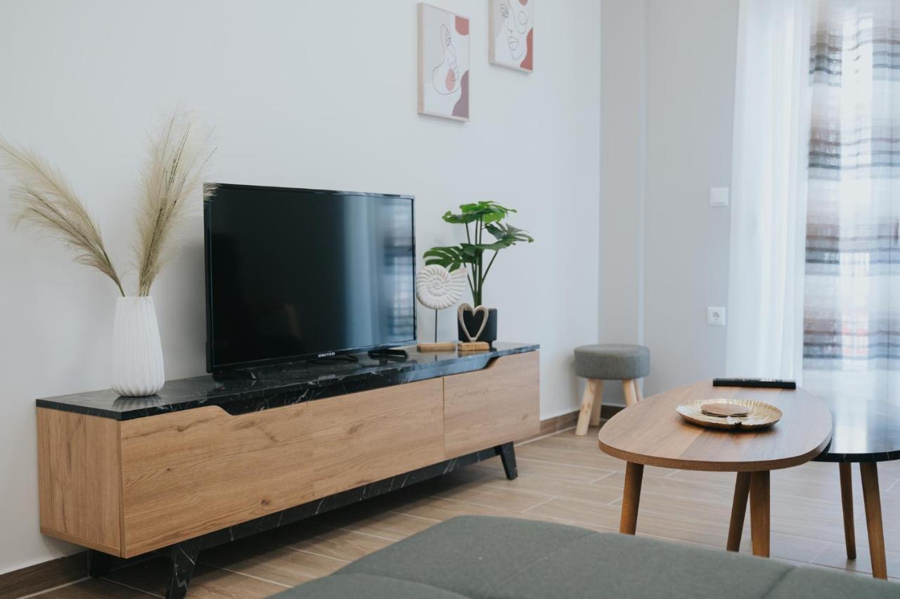 Comfy And Stylish Apartment Thessaloniki Exterior foto